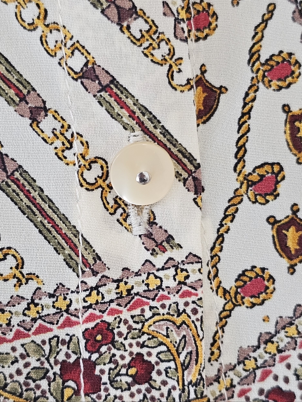 VERONICA BEARD Women's Silk Cream Printed Button-Front Long-Sleeve Shirt. Size 6 - Picture 8 of 10